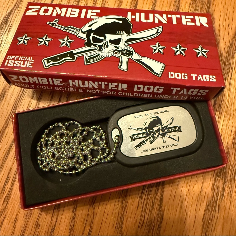 Zombie Hunter Skull Dog Tags with Chain
